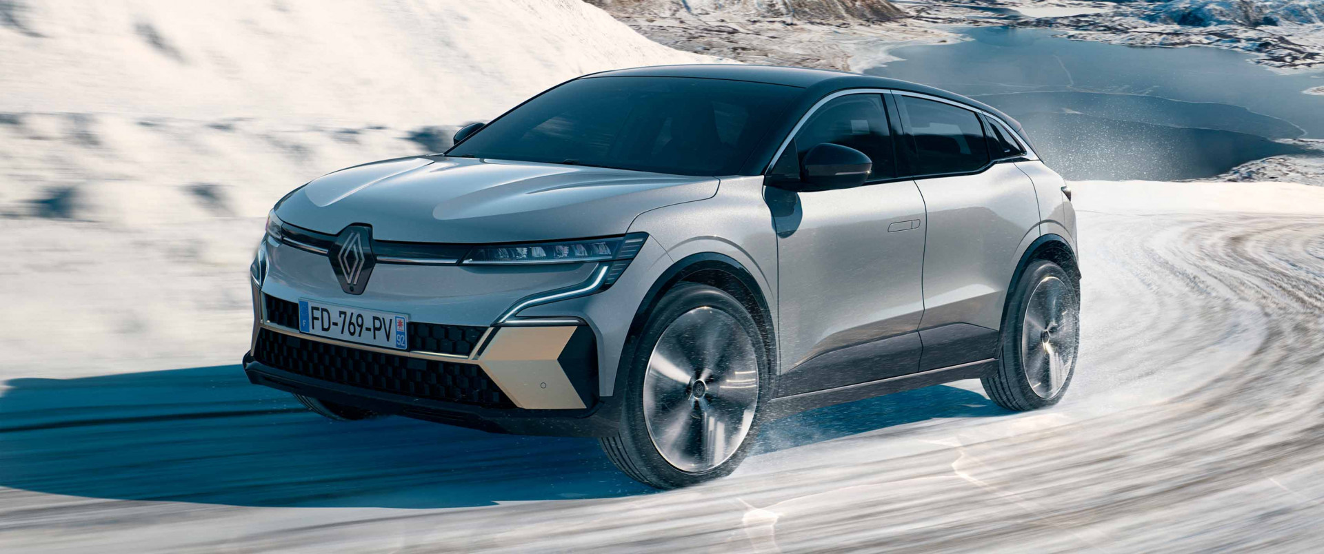 Renault Megane E-Tech Electric årets smartaste bilköp.  bild