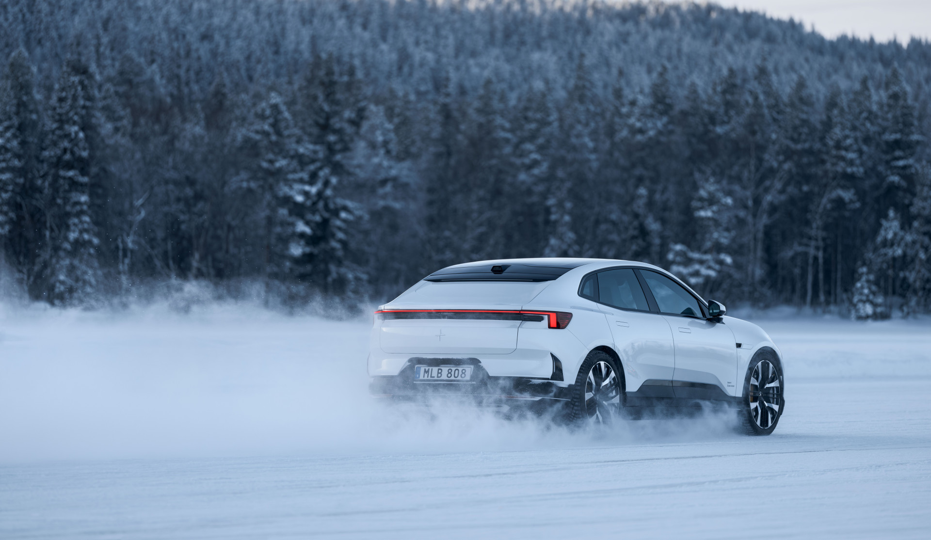 Upptäck Polestar 4 bild