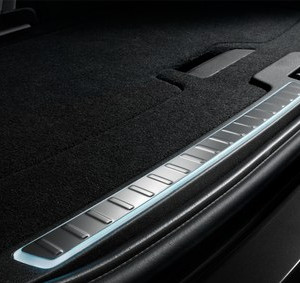 Upplyst scuff plate för lastrumsöppning XC60 MY18-